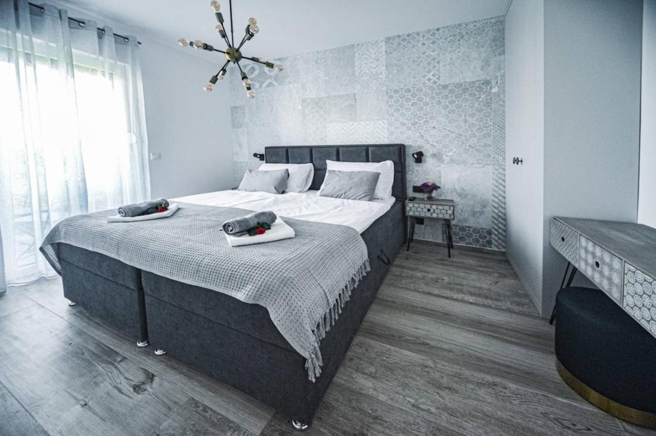 Cube Residence Kastela Luaran gambar