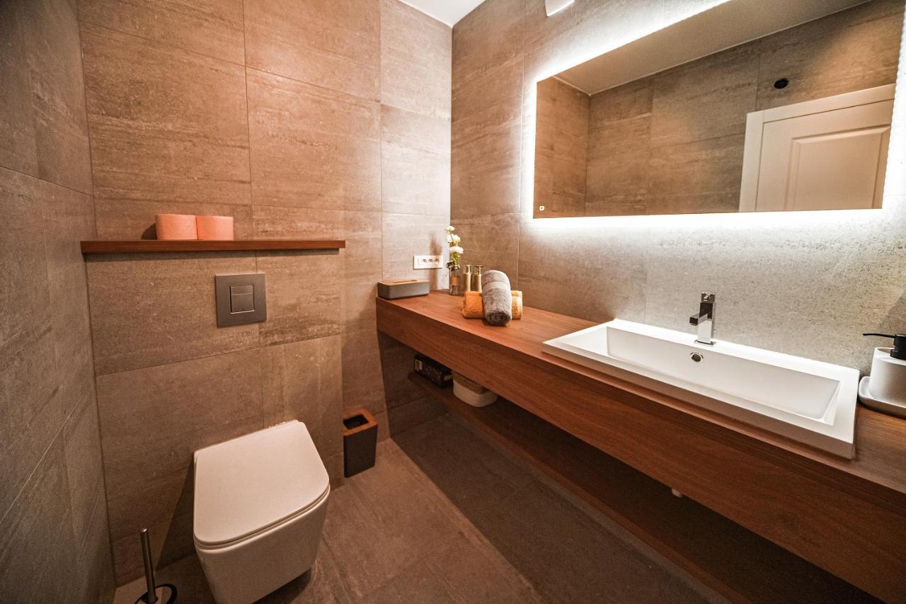 Cube Residence Kastela Luaran gambar