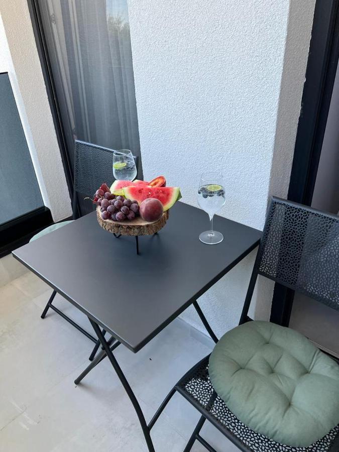 Cube Residence Kastela Luaran gambar