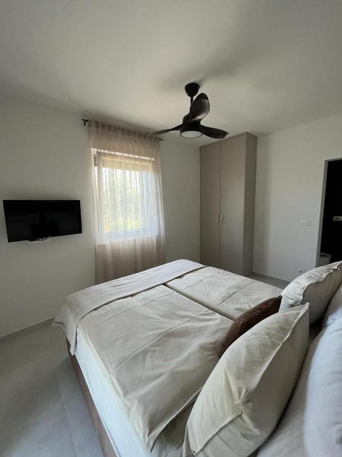 Cube Residence Kastela Luaran gambar