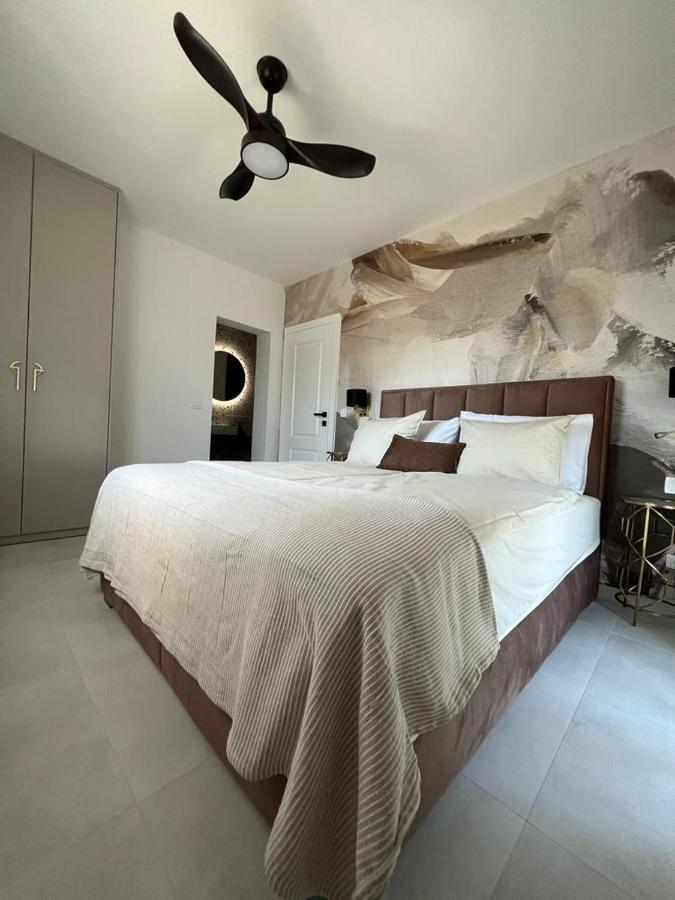 Cube Residence Kastela Luaran gambar